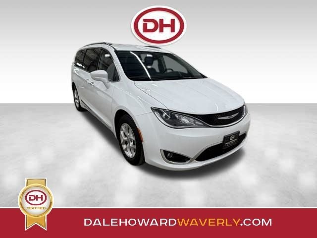 2020 Chrysler Pacifica Touring L Plus in Bright White Clearcoat — front three-quarter view