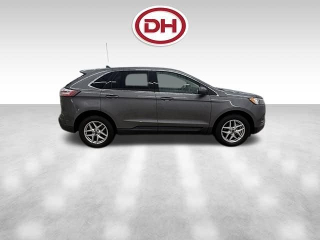 2023 Ford Edge — side profile view