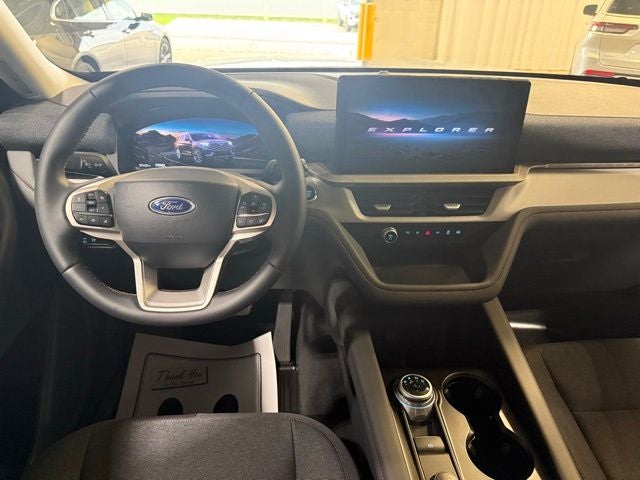 2026 Ford Explorer — detail view